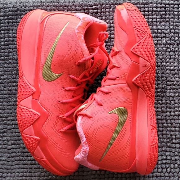 kyrie 4 true to size